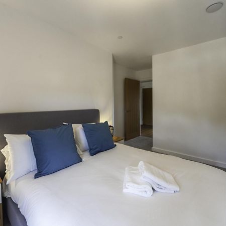Lovely 2 Bedroom Apartment In Central Ashford แอชฟอร์ด ภายนอก รูปภาพ